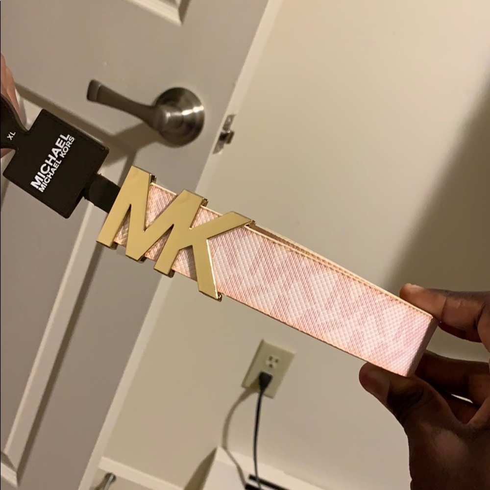 Michael Kors belt